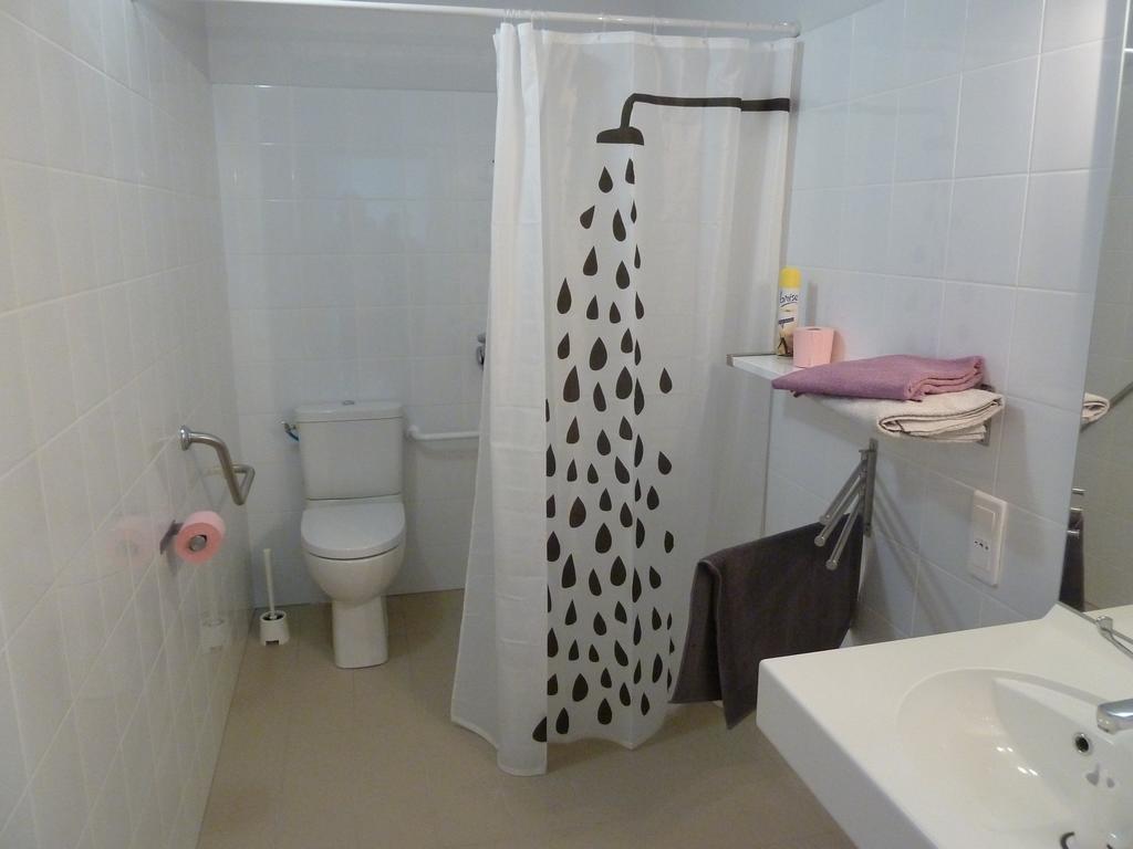 Gite Des Monges Sisteron Phòng bức ảnh